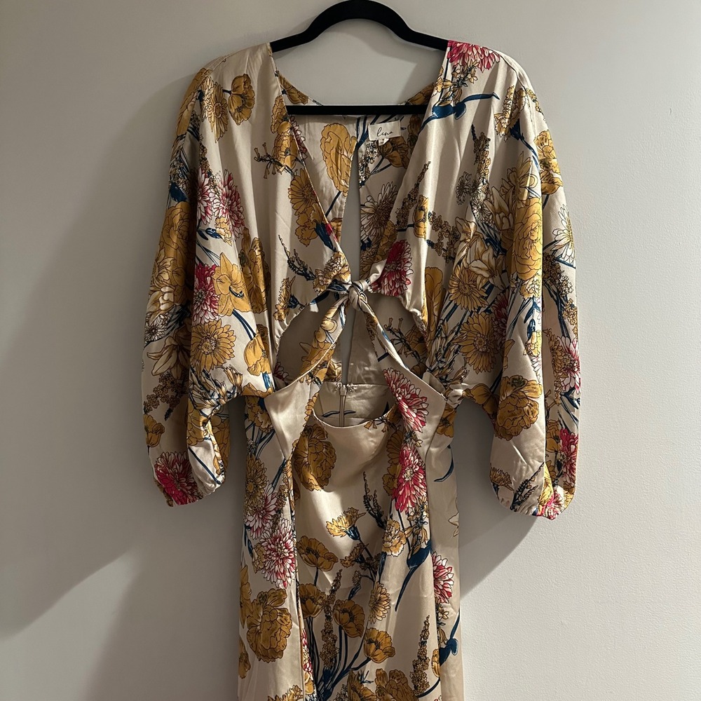 Lena Floral Maxi Dress Cutout Knot Front Long Sleeve‎ Beige Yellow Pink M